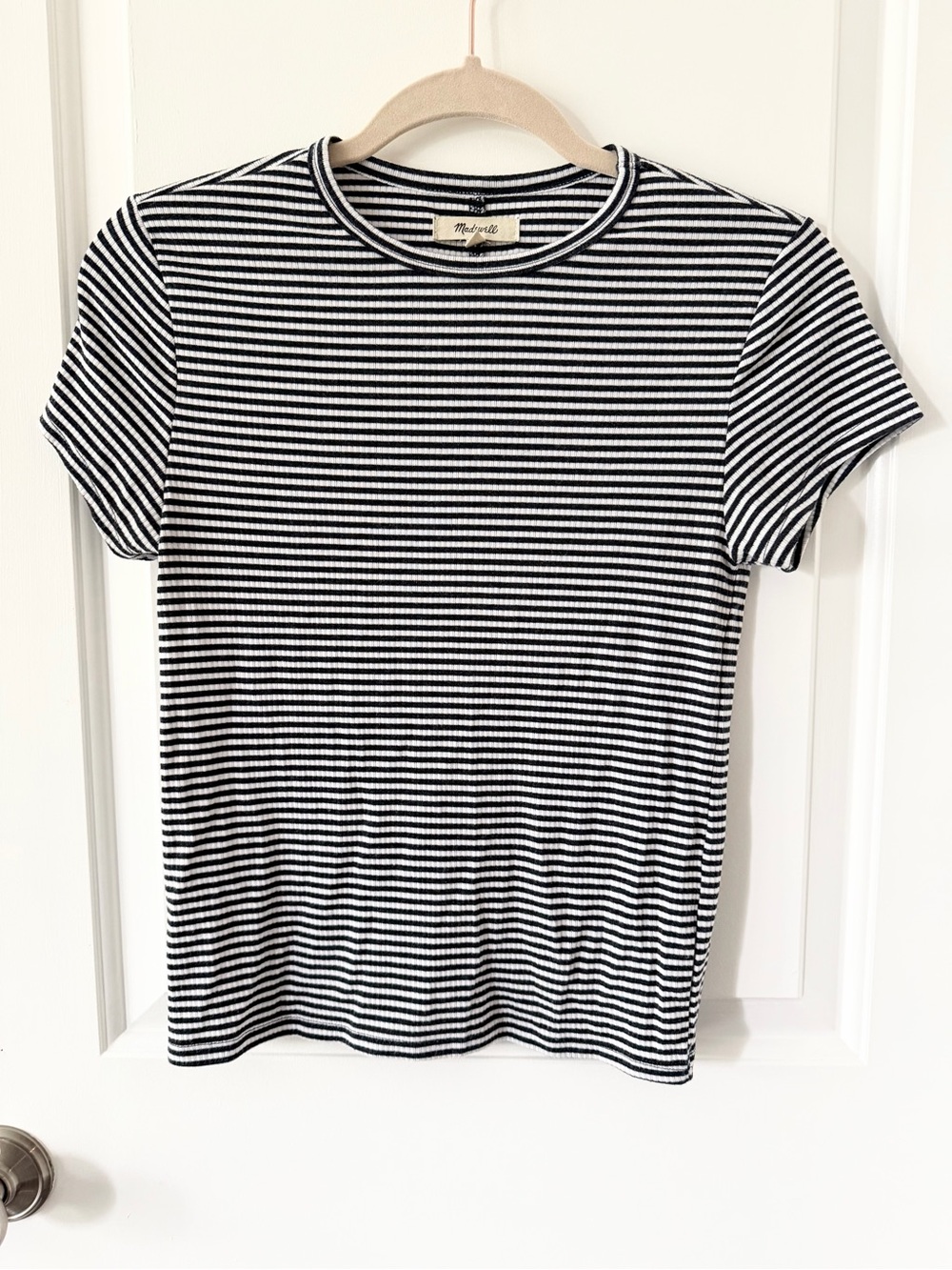 Madewell Striped Navy/White Ribbed Cropped T-Shirt | Size Small